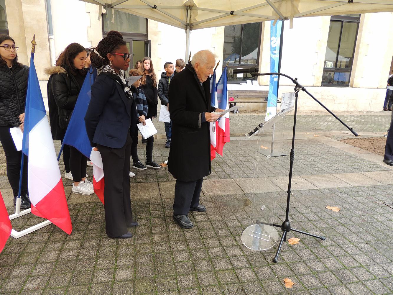PHASE 1 ARRIVEE 2018 11 11 TOULON LA FLAMME DE LA PAIX (93).JPG -           